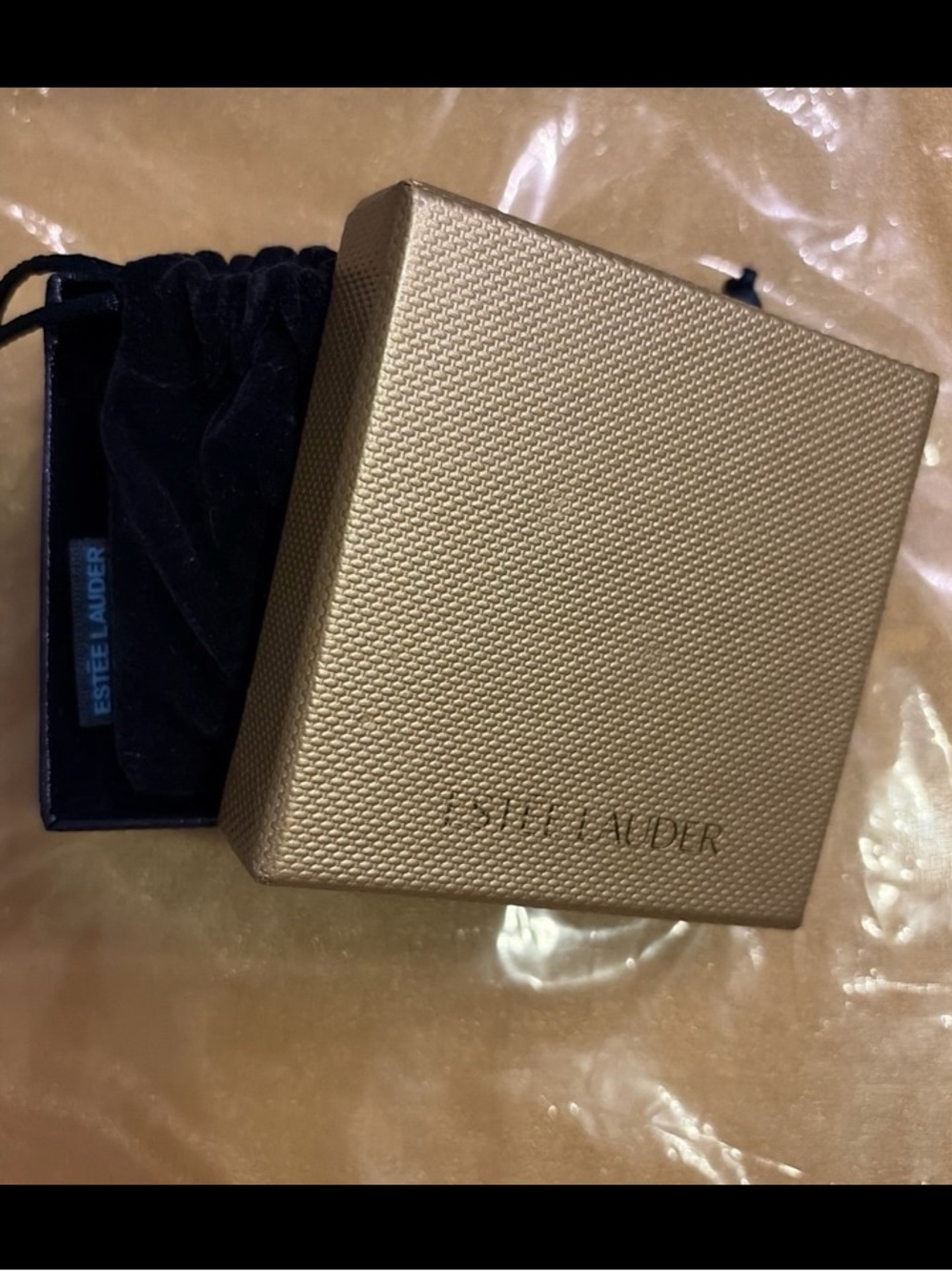 Estée Lauder Signature Compact
'Lucidity' Translucent Pressed
Powder || RARE - Picture 7 of 7
